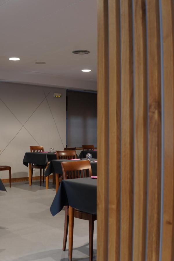 Hostal Restaurante Ibaisek Zudaire Bagian luar foto